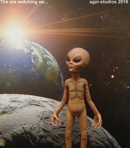 1:12 scale Alien extraterrestial ufo doll dollhouse collector item x files