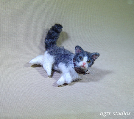 Ooak 1:12 dollhouse white gray cat kitten handmade furred realistic