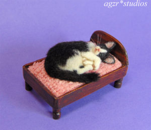 Ooak 1:12 sleeping tuxedo cat & bed furred handmade realistic sculpture animal pet