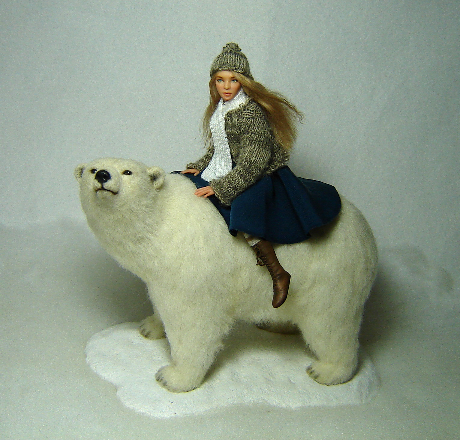Ooak 1:12 scale girl doll sculpture & bear East of the sun west of the moon
