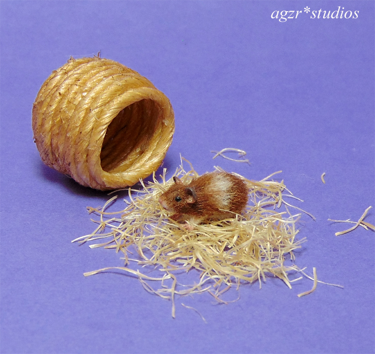 1:12 miniature hamster mouse pet realistic with house rat dollhouse collector item