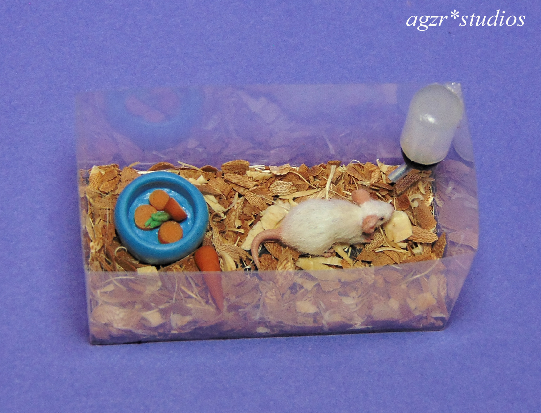 1:12 white mouse with tank dollhouse furred handmade