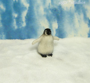 1:12 dollhouse miniature emperor penguin chick