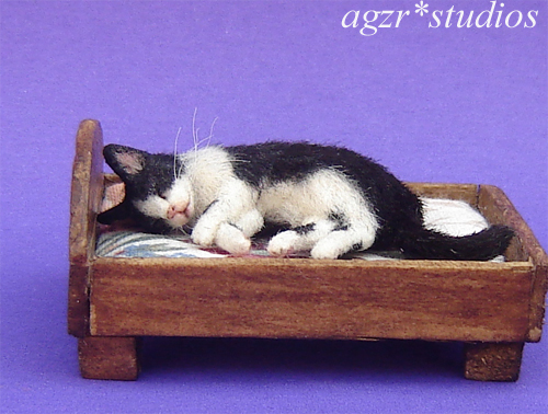 Ooak 1:12 sleeping black white cat handmade & furred realistic